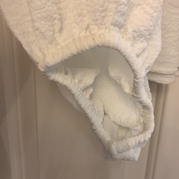 Express sheer white blouse, shirt, top NWOT - Picture 2 of 9